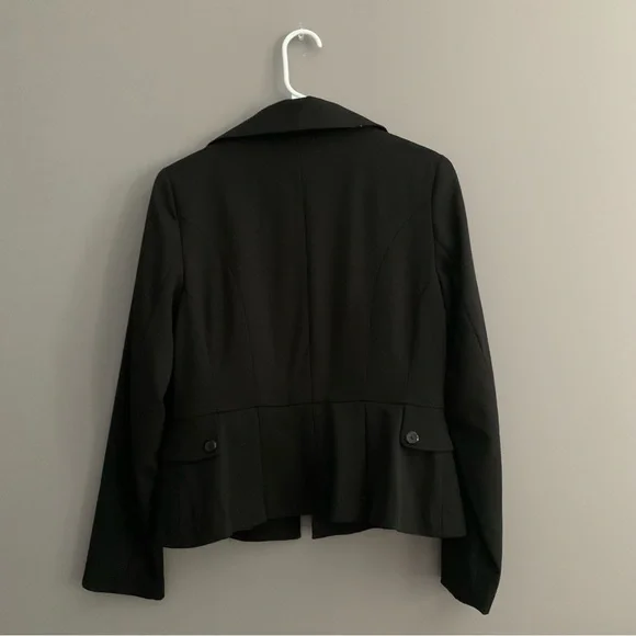 AGB Size 6 Black Blazer - Picture 8 of 12